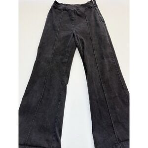 Fashion Nova Women's Flared Black Solid Denim Jeans Juniors Size 11